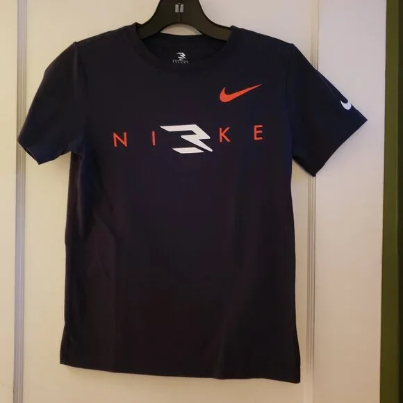 EUC youth Nike t-shirt medium - Picture 1 of 5